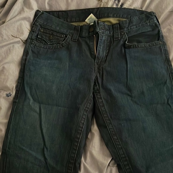 True Religion Ricky Fit, straight leg silhouette. Dark wash jeans. - Picture 3 of 5